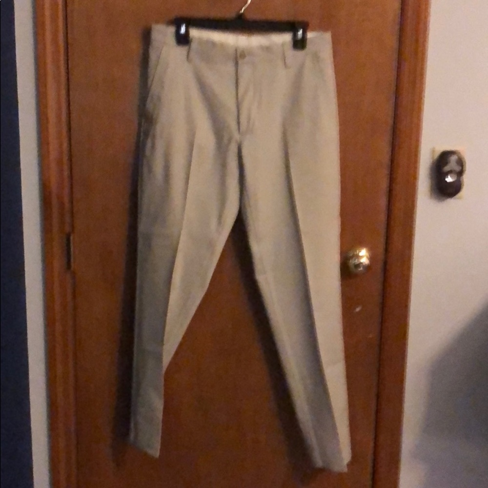 Mens dockers khakis